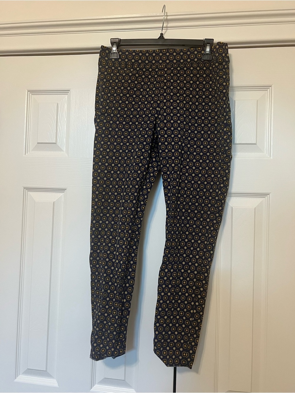 Talbots Essex Ankle Navy Pants with Yellow Circular Print